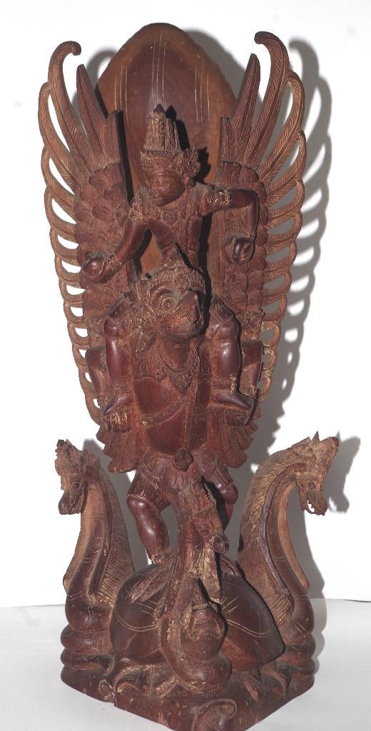 Vishnu op Garuda, Antiek en Kunst, Kunst | Beelden en Houtsnijwerken, Ophalen, Handgemaakt, 20 - 50 cm, Beeld