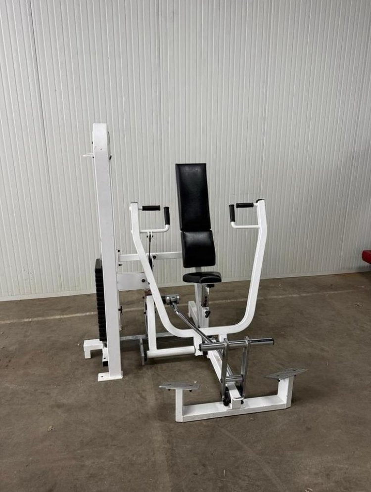 Paramount Chestpress / Brustpresse / Chest machine, Ophalen, Benen, Gebruikt, -