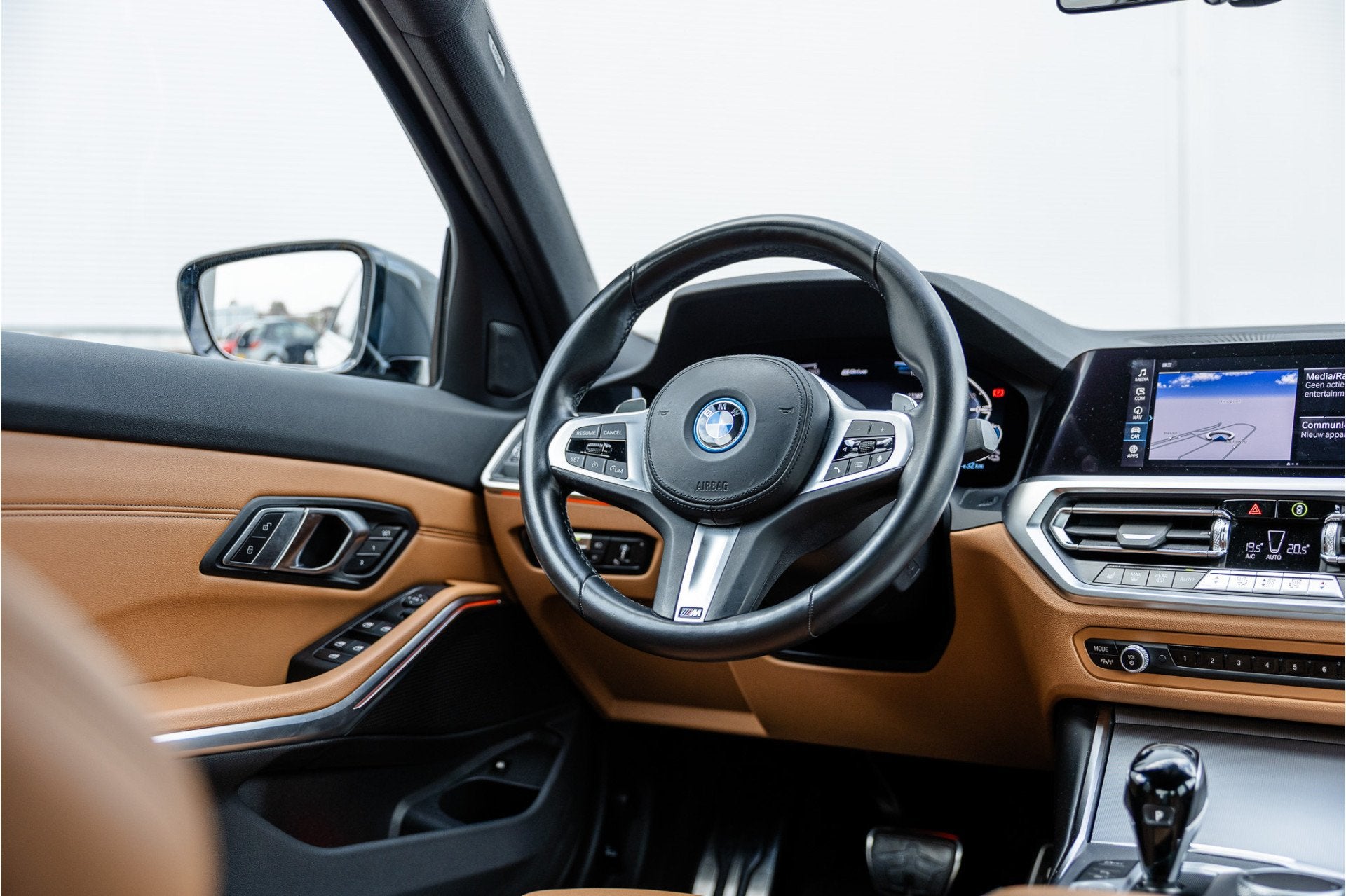 Foto 53 van BMW 3-serie M-Sport M-Sportstoel / HiFi / Camera / Maxton /