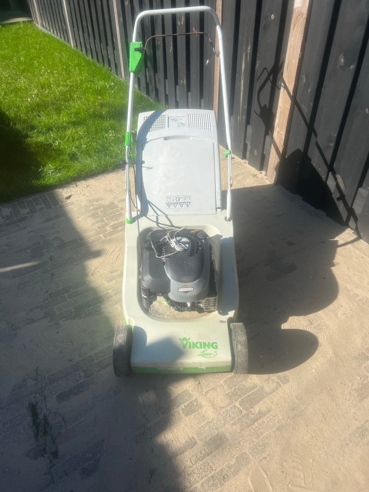 Viking MB 555 Benzine Grasmaaier - Krachtig en Betrouwbaar, Tuin en Terras, Grasmaaiers, Ophalen, Cirkelmaaier, Gebruikt, 40 t/m 49 cm