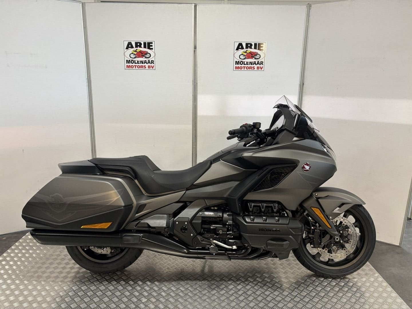 Honda GL1800 Gold Wing Bagger DCT (bj 2026), HONDA, Bedrijf, Onbekend, Toermotor
