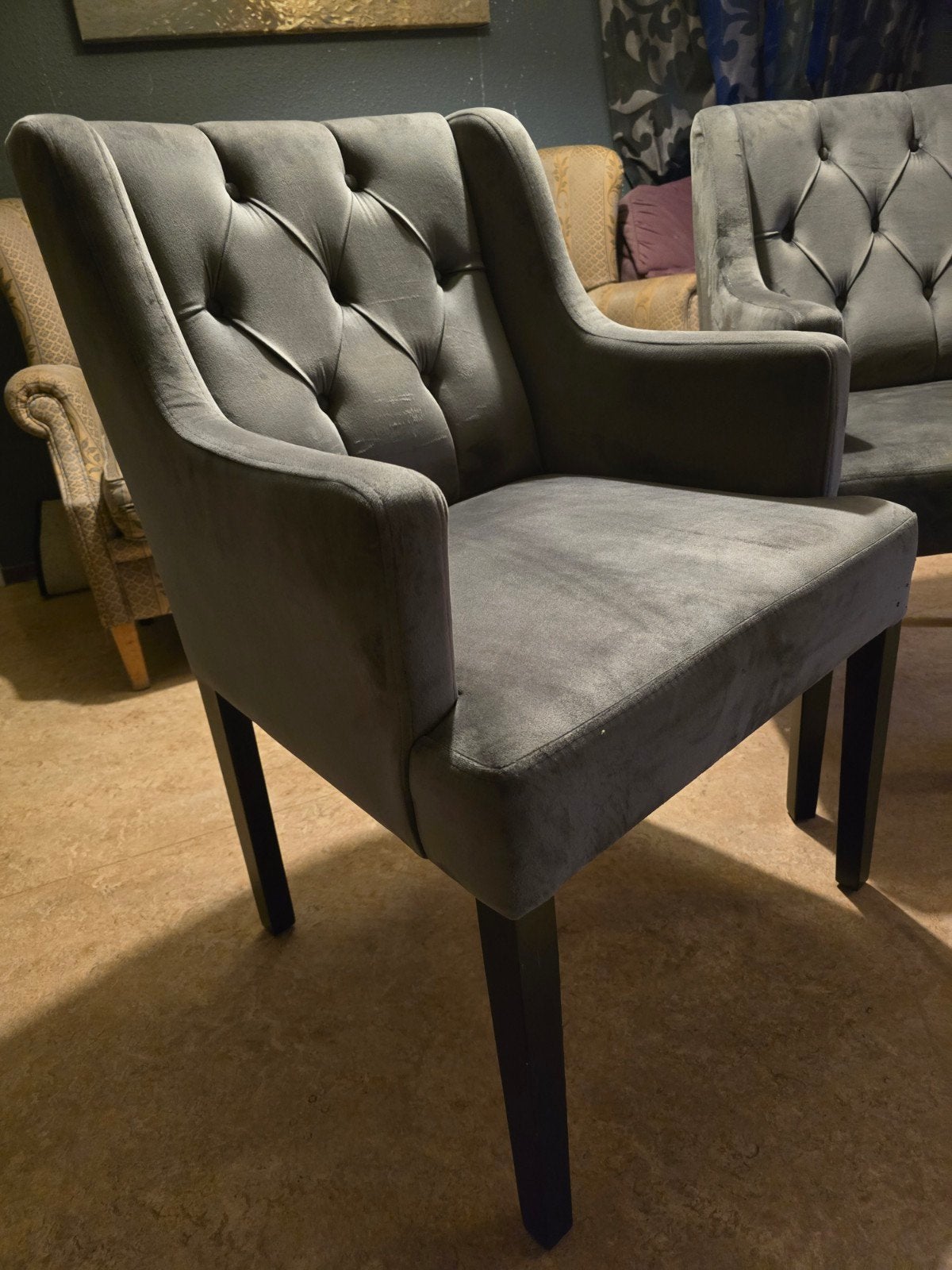 Set van 2 Saymexx fluwelen eetkamerstoelen - Grijs, Huis en Inrichting, Stoelen, Ophalen, Twee, Modern, Klassiek, Luxe, Zo goed als nieuw