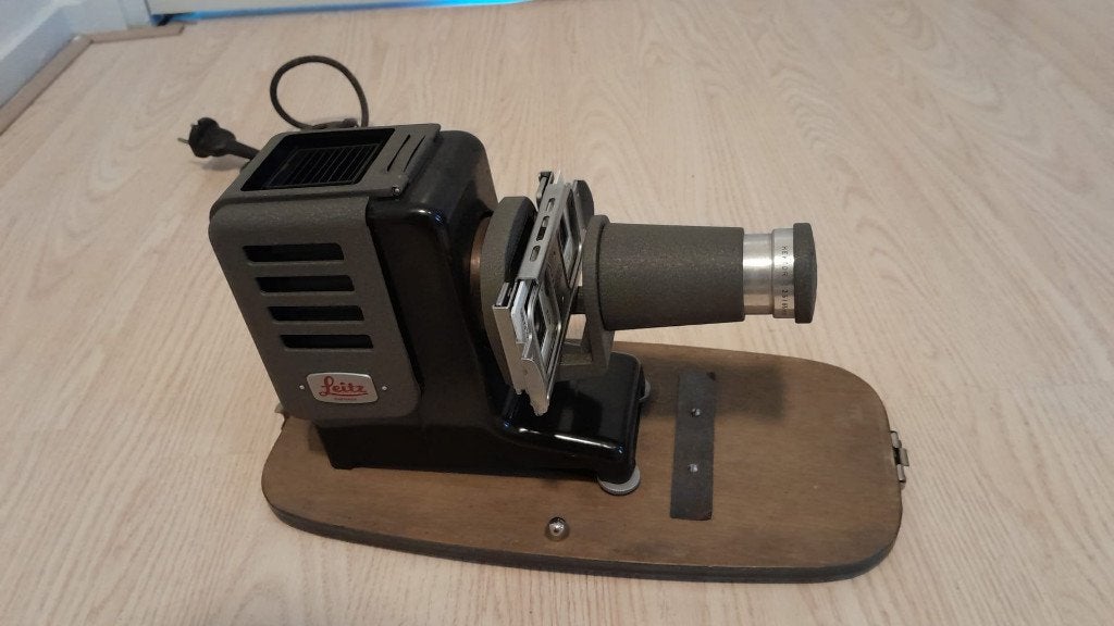 Leitz diaprojector, Ophalen of Verzenden