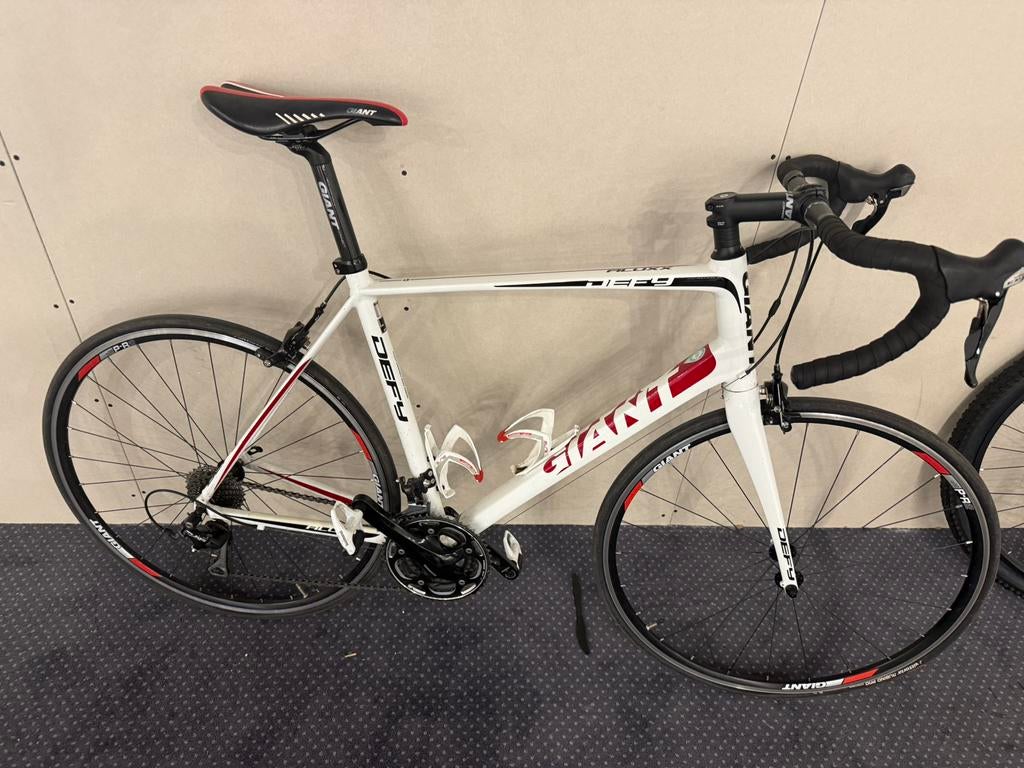 Giant alicx def 9 maat L, Fietsen en Brommers, Fietsen | Racefietsen, Aluminium, Zo goed als nieuw, Meer dan 20 versnellingen
