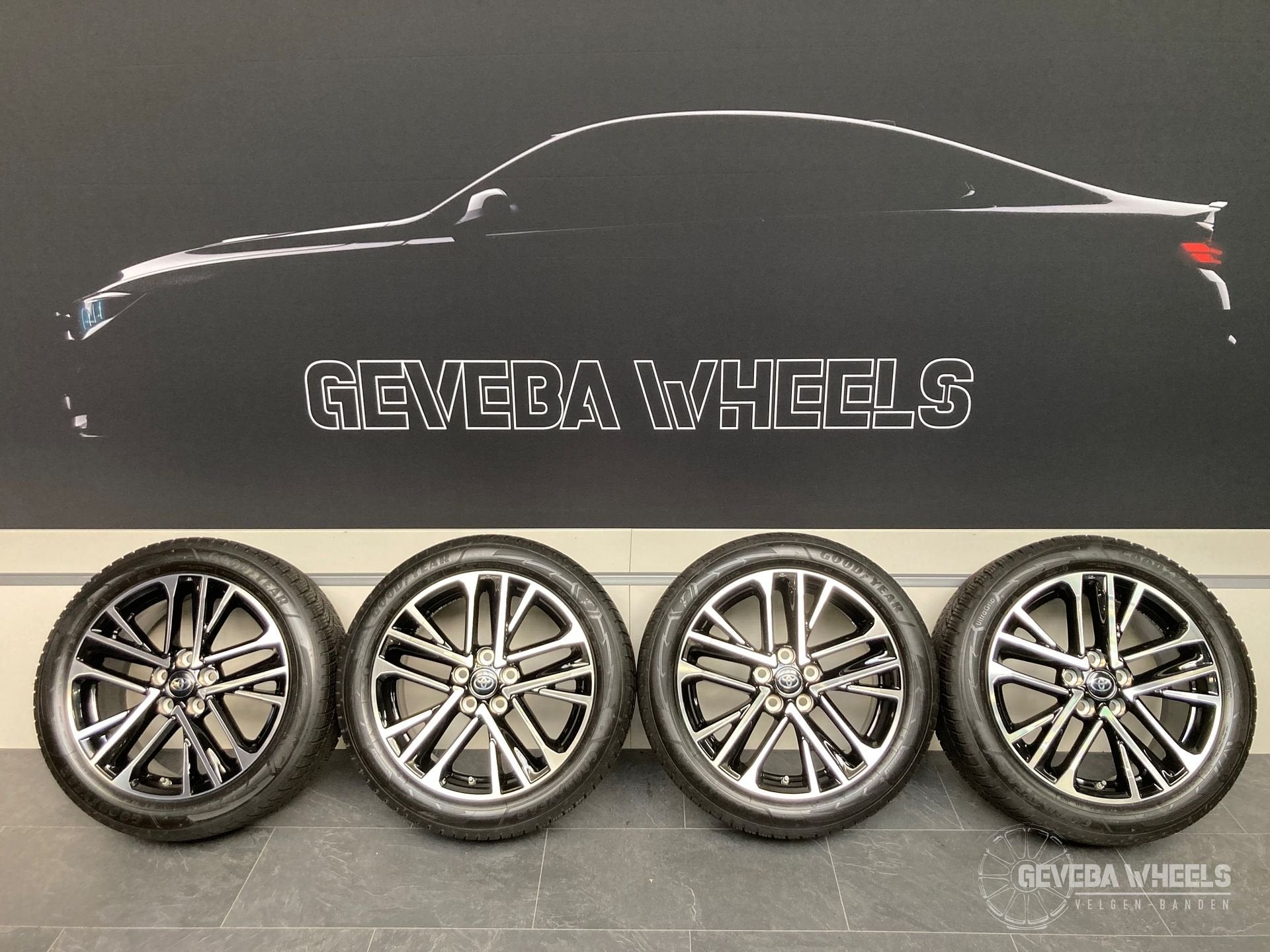 18” originele Toyota C-hr velgen + winterbanden 5x114.3 TPMS, Auto-onderdelen, Banden en Velgen, 18 inch, Gebruikt, -, -