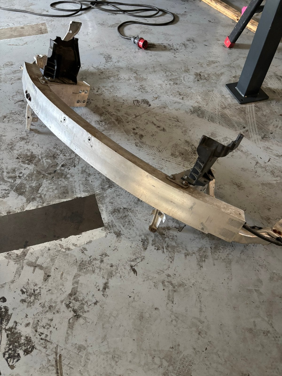 Bumperbalk/front, mercrdes Sl w231 2016, Gebruikt, Voor, Mercedes-Benz, Ophalen of Verzenden