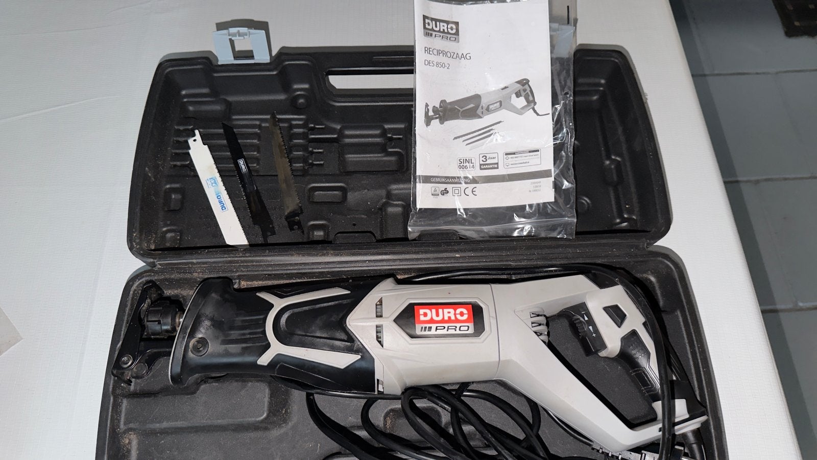 Duro Pro Reciprozaag DES 850-2 in koffer, Ophalen, Gebruikt, 70 mm of meer, 600 tot 1200 watt