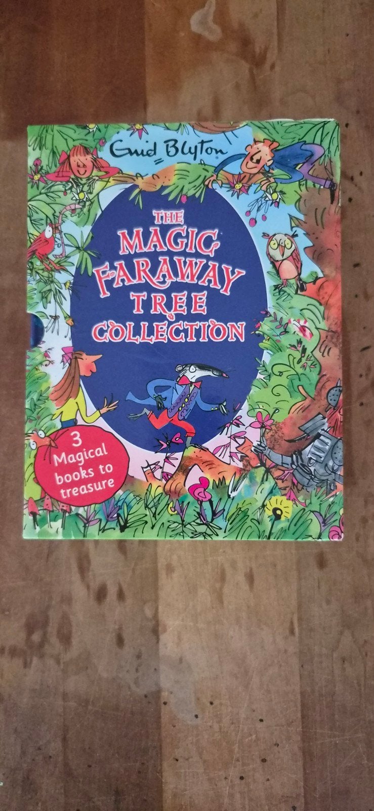 Enid Blyton The Magic Faraway Tree Collection (3 boeken), Ophalen of Verzenden, Zo goed als nieuw, Enid Blyton