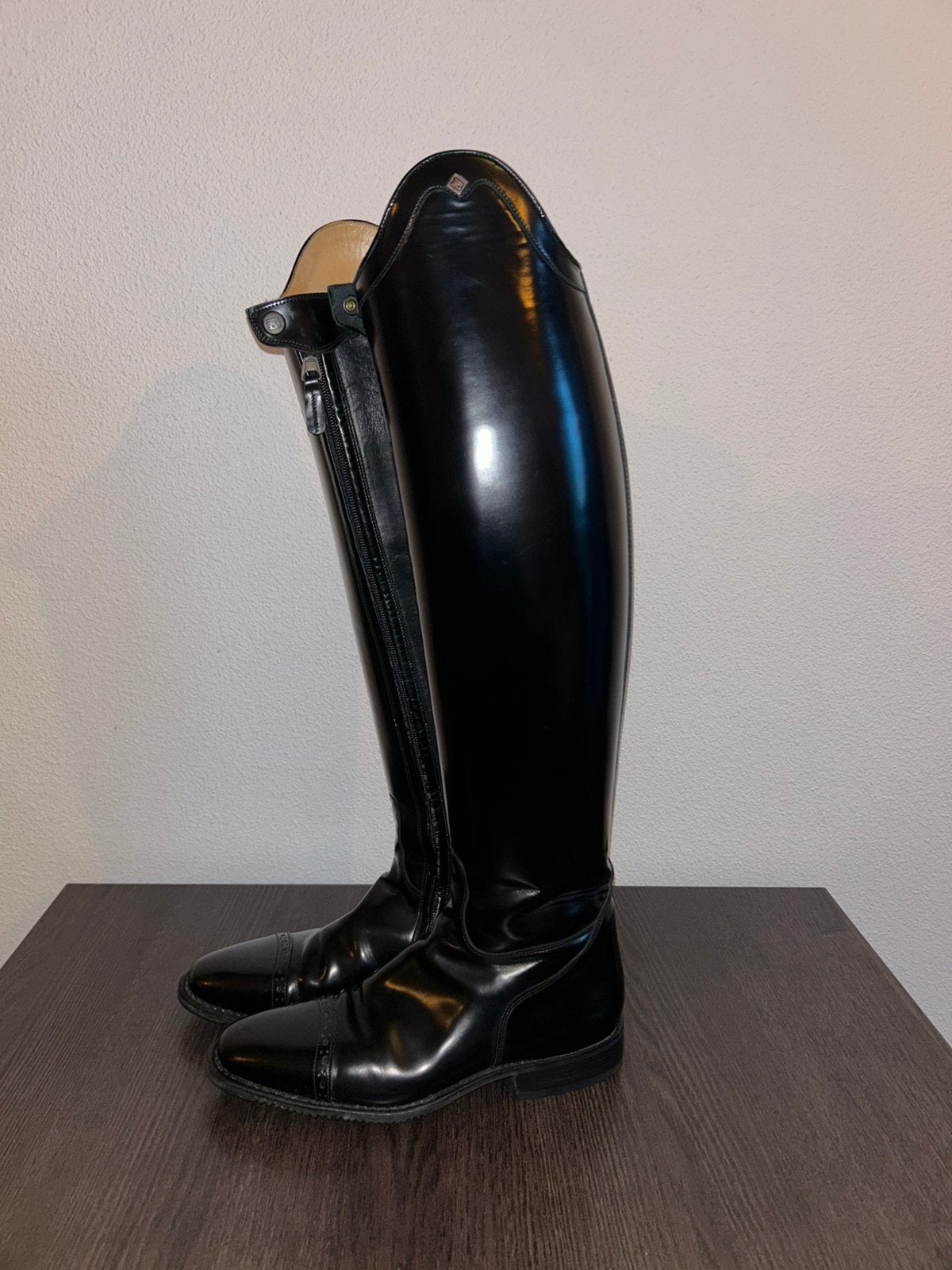 De Niro Brushed (lak) 38 AM, Dressuur, Ophalen of Verzenden, Zo goed als nieuw, Zwart