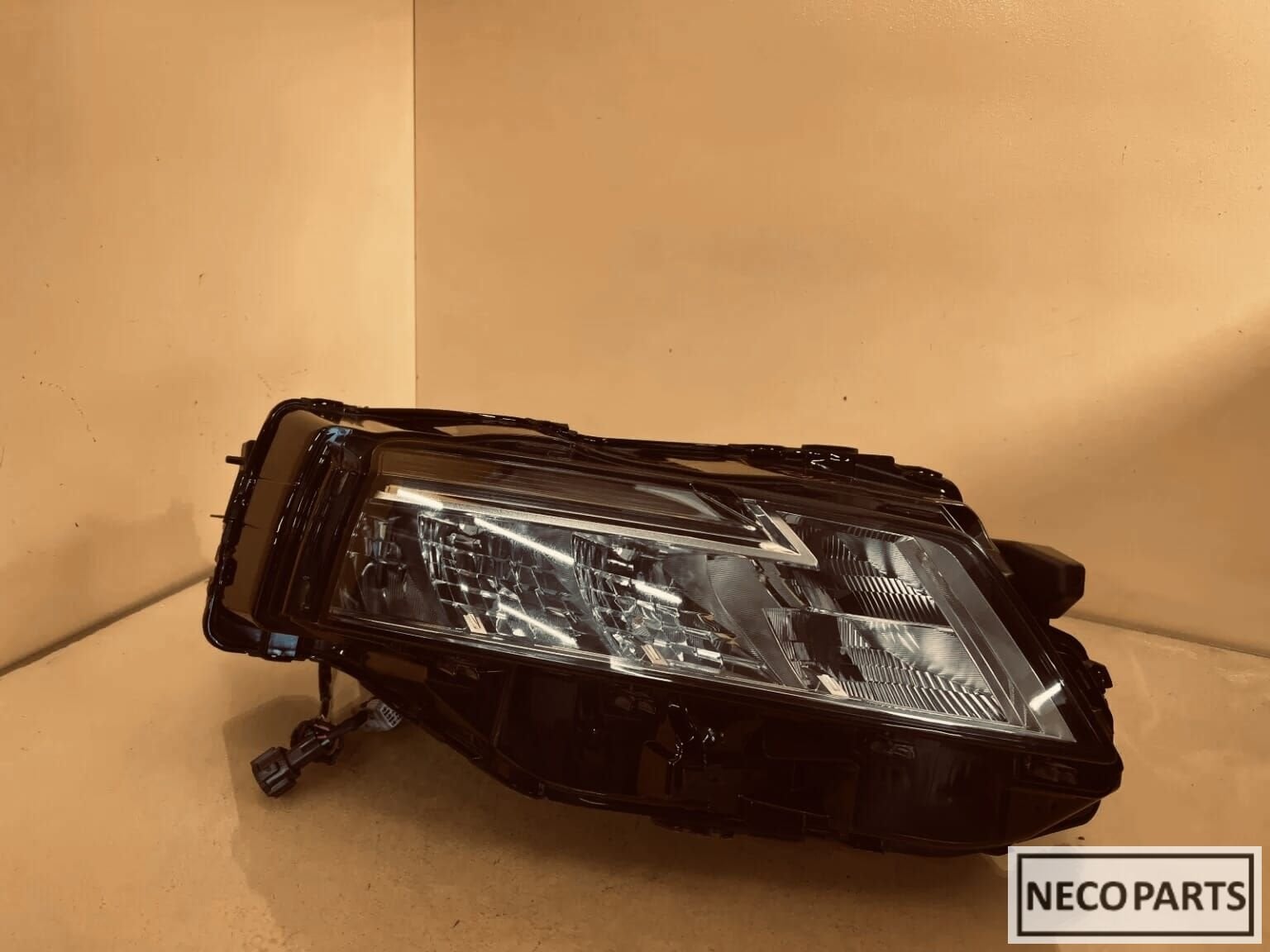 Koplamp origineel rechts NISSAN X-TRAIL ROGUE 2021- LED, Gebruikt, -, -, Ophalen of Verzenden
