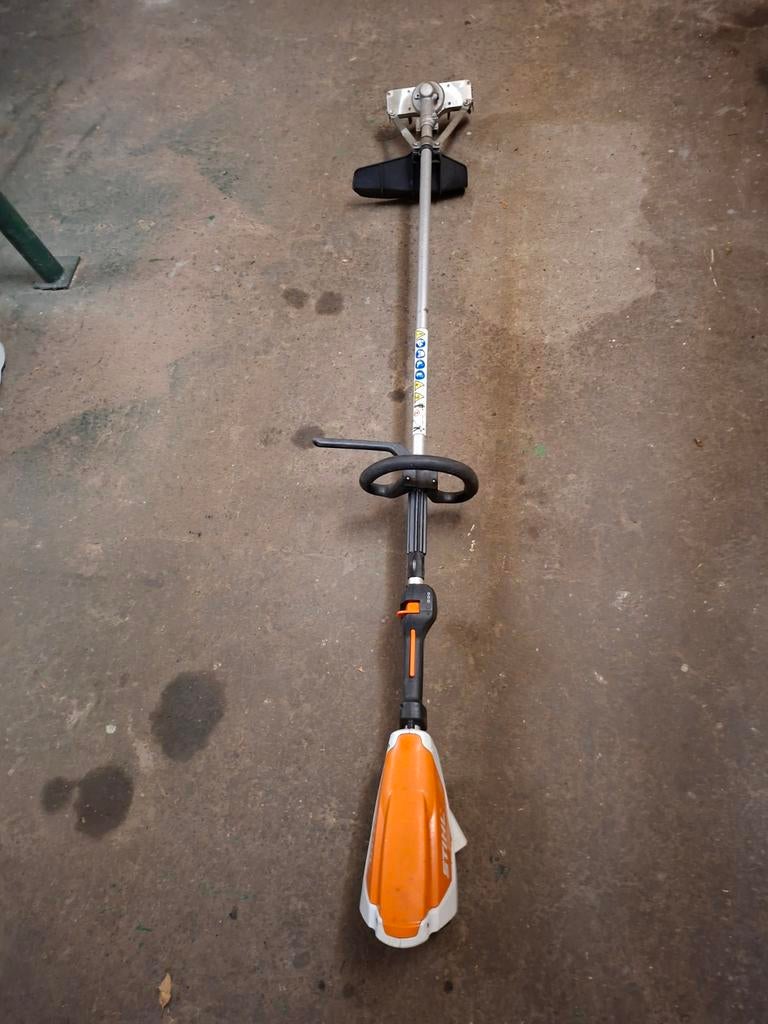 Stihl fsa130 r met prontec pro topceeper onkruidschoffel, Ophalen, Gebruikt