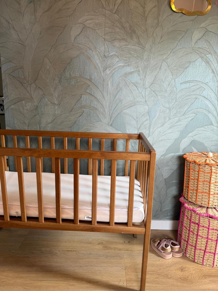 Woodies wieg met matras en aerosleep topper, Kinderen en Baby's, Ophalen, Zo goed als nieuw, Wieg
