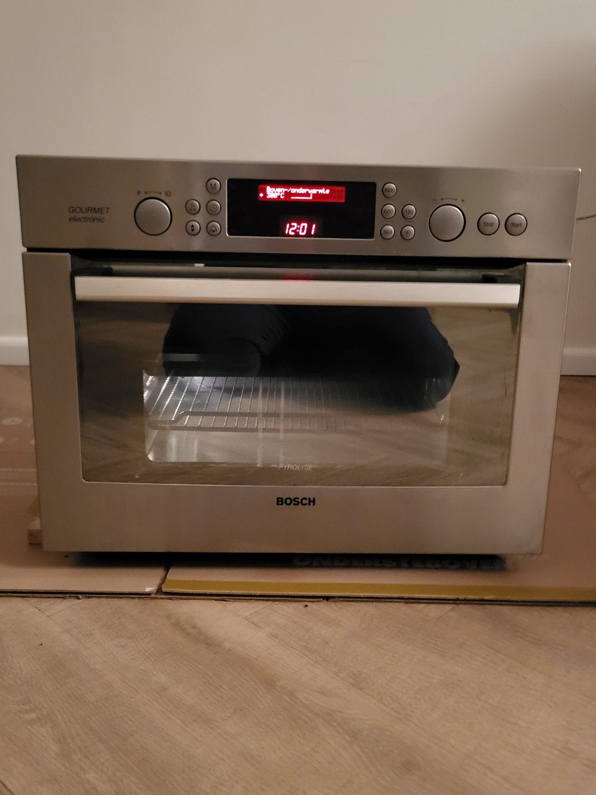 LUXE BOSCH COMBI OVEN MAGNETRON MET PYROLYSE ZELFREINIGEN, Ophalen of Verzenden, Zo goed als nieuw, Hete lucht