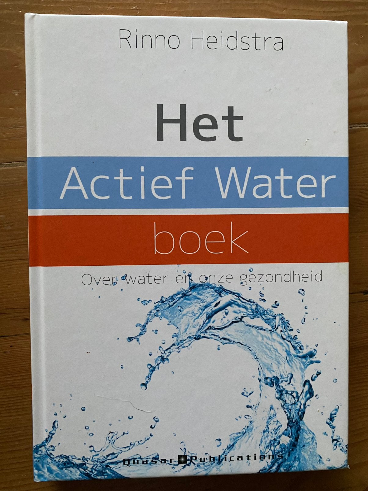 Het actief water boek - Rinno Heidstra, Ophalen of Verzenden, Gelezen