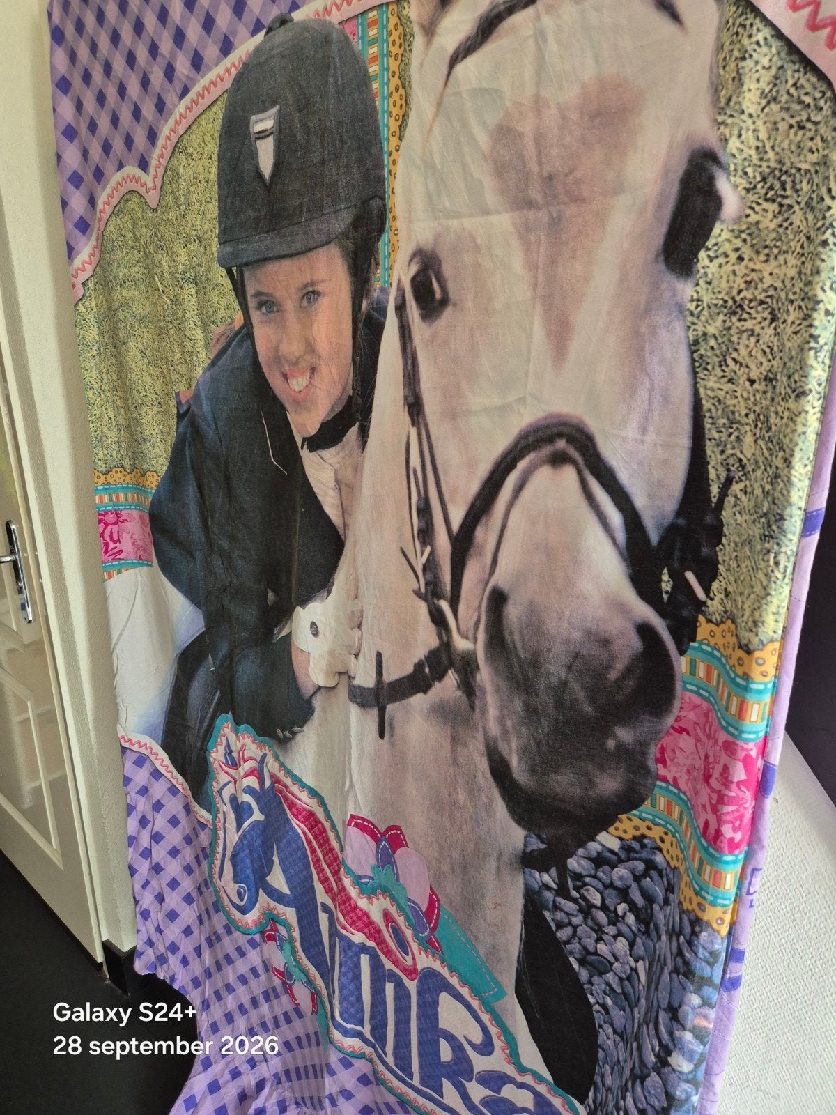 Amika dekbedovertrek paarden pony paars dubbelzijdig, Ophalen, Meisje, Zo goed als nieuw, Dekbedovertrek