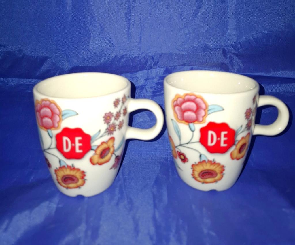 Douwe Egberts koffiekopjes – Hylper Heritage (Hindeloopen), Huis en Inrichting, Ophalen of Verzenden, Zo goed als nieuw, Overige stijlen
