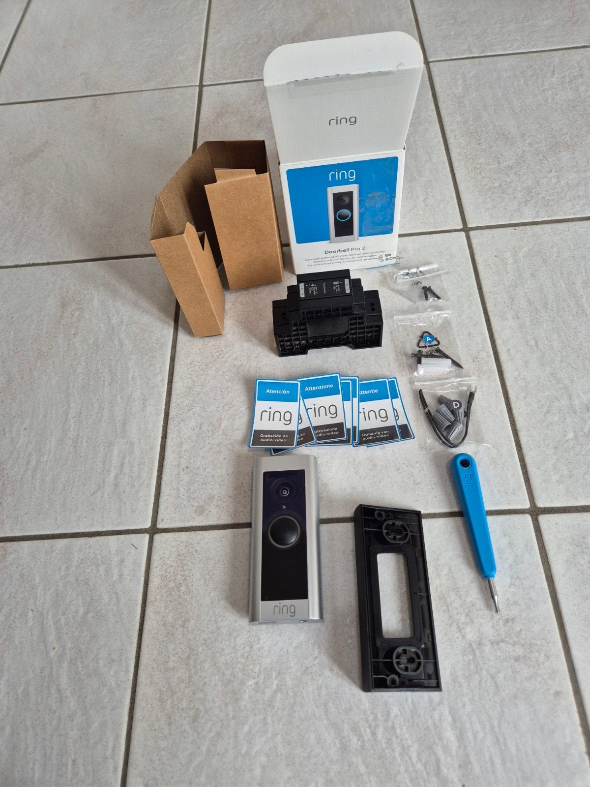 Ring Doorbell Pro 2 - Geavanceerde bedrade videodeurbel, Ophalen, Zo goed als nieuw, Compleet systeem, Beweging