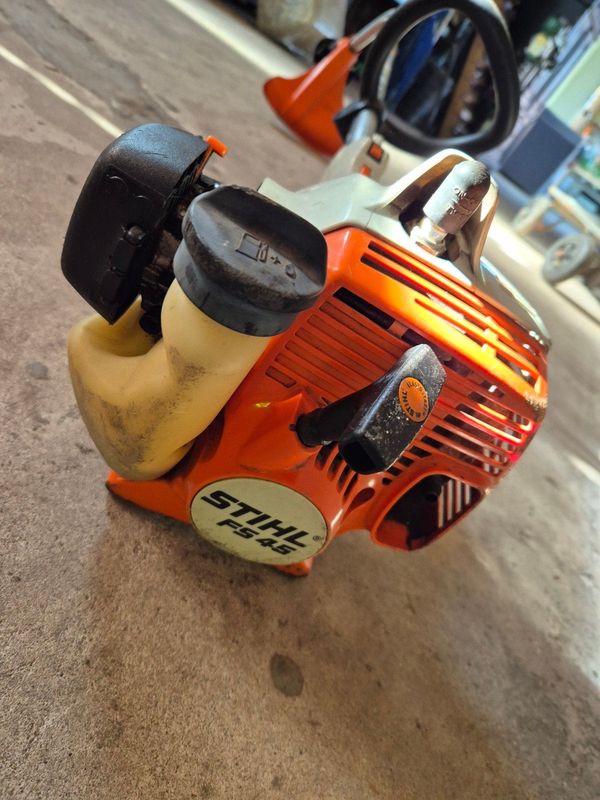 Stihl bosmaaier, Ophalen, Gebruikt, Benzine, Stihl