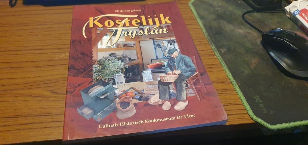 Kostelijk Fryslân Culinair Historisch Kookmuseum De Vleer, Overige typen, Ophalen of Verzenden, Zo goed als nieuw, Harrie Ernst en Carolina Verhoeven