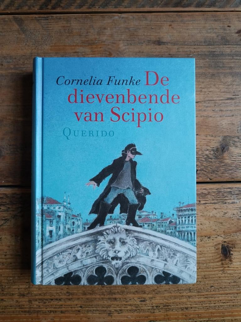 De dievenbende van Scipio - Cornelia Funke, Ophalen of Verzenden, Zo goed als nieuw, Cornelia Funke, Fictie algemeen
