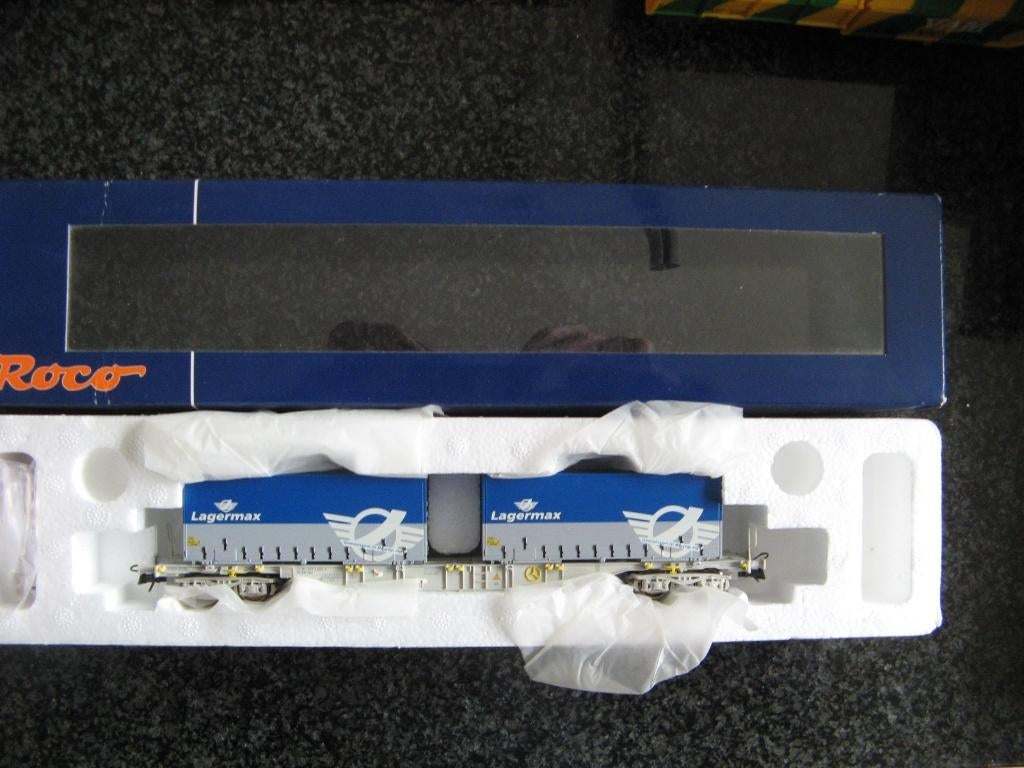 Roco 66622: containerdraagwagen Sgnrs AAE m. cont. Lagermax, Hobby en Vrije tijd, Modeltreinen | H0, Gelijkstroom, Wagon, Ophalen of Verzenden