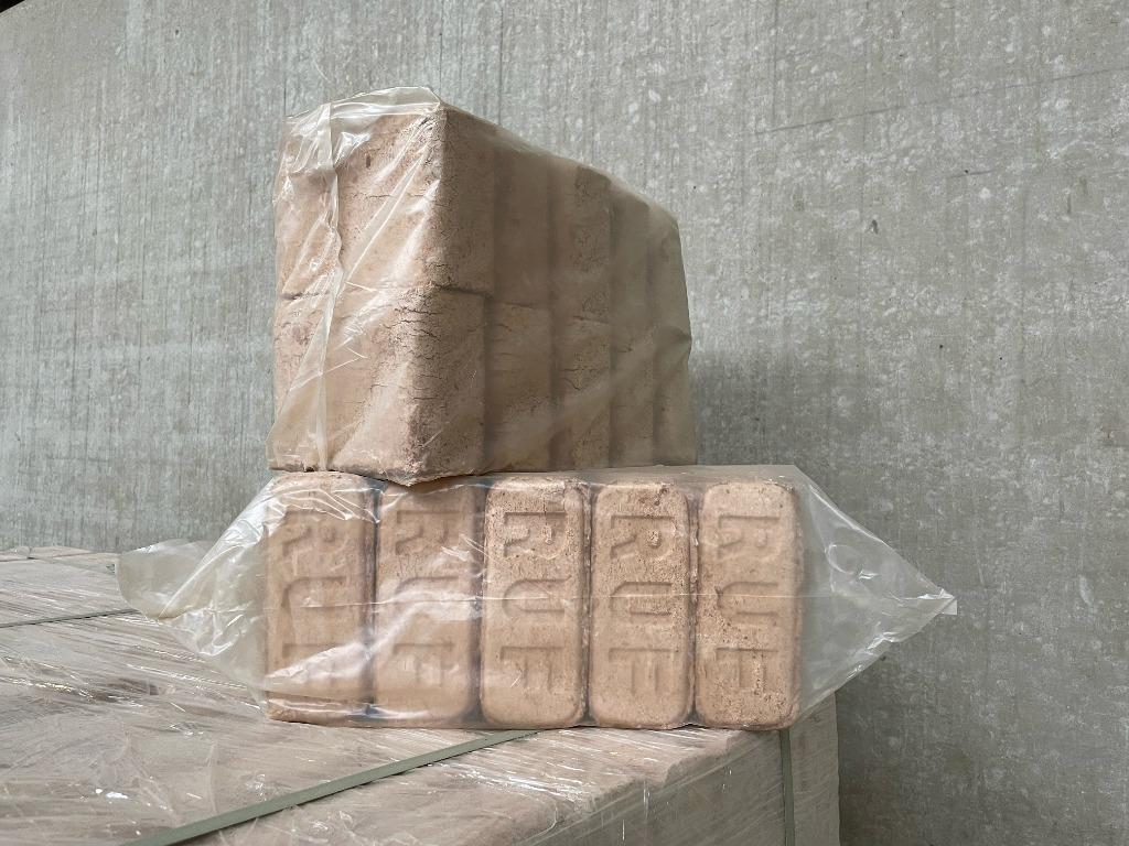 ruf briketten mix eik/beuk, Tuin en Terras, Haardhout, Minder dan 3 m³, Ophalen, Overige houtsoorten, Blokken