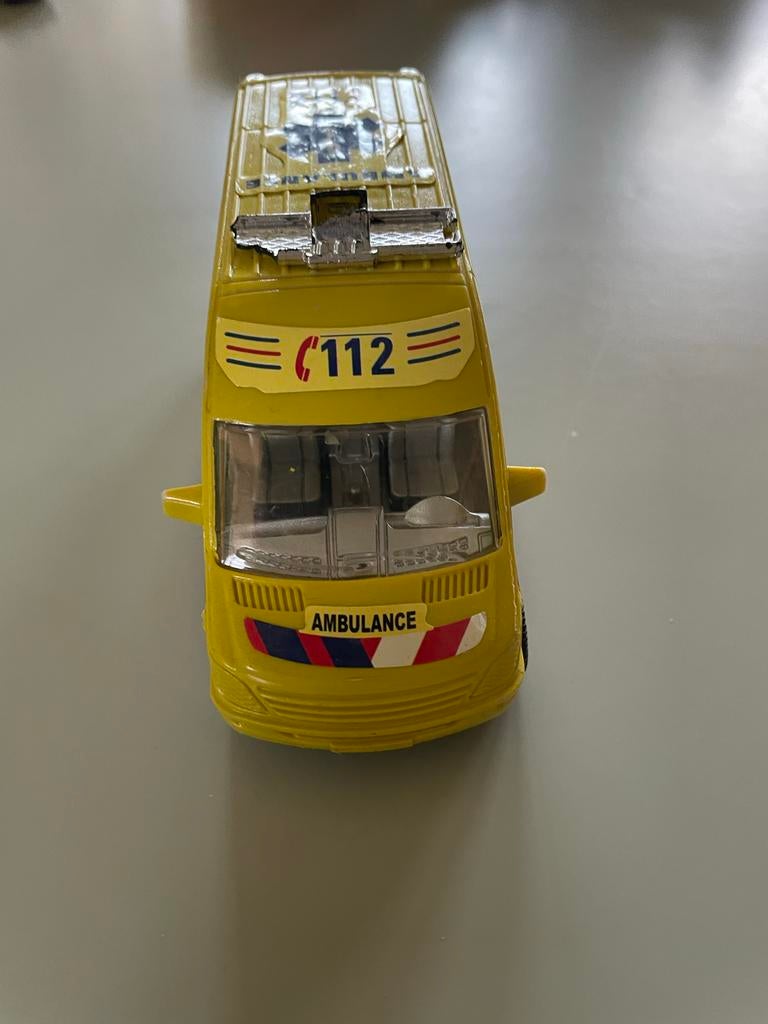 Gele Speelgoed Ambulance, Ophalen of Verzenden, Gebruikt