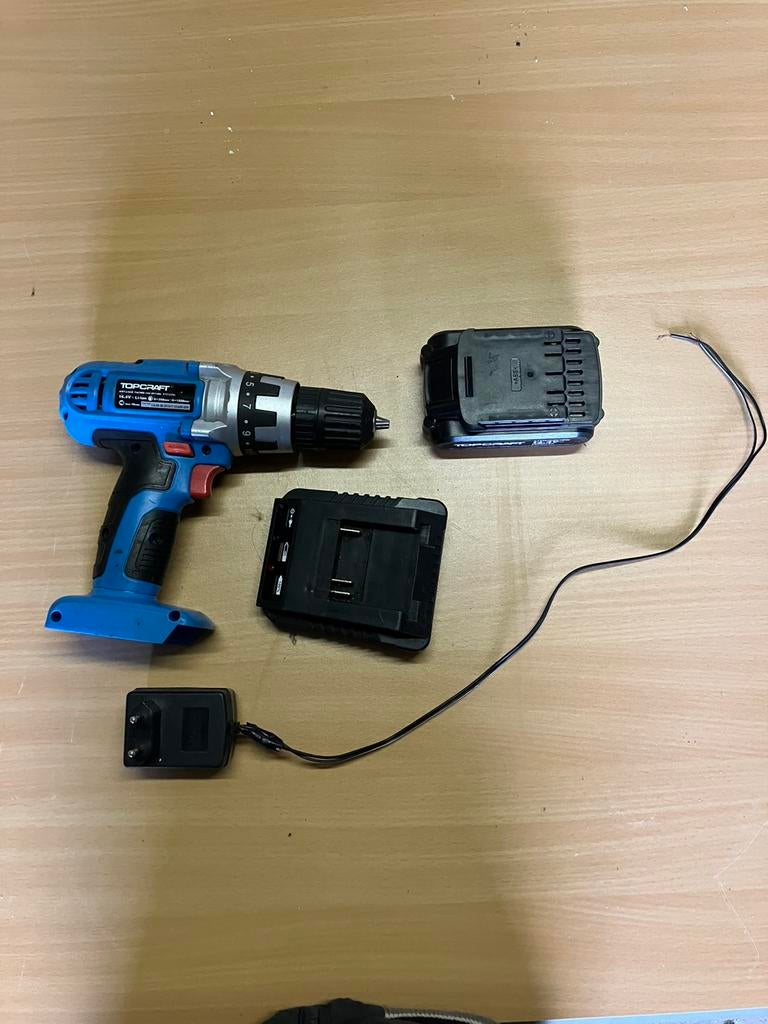 Topcraft accu schroefmachine DEFECT, Doe-het-zelf en Verbouw, Gebruikt, Variabele snelheid, Ophalen of Verzenden, Boor- en Schroefmachine