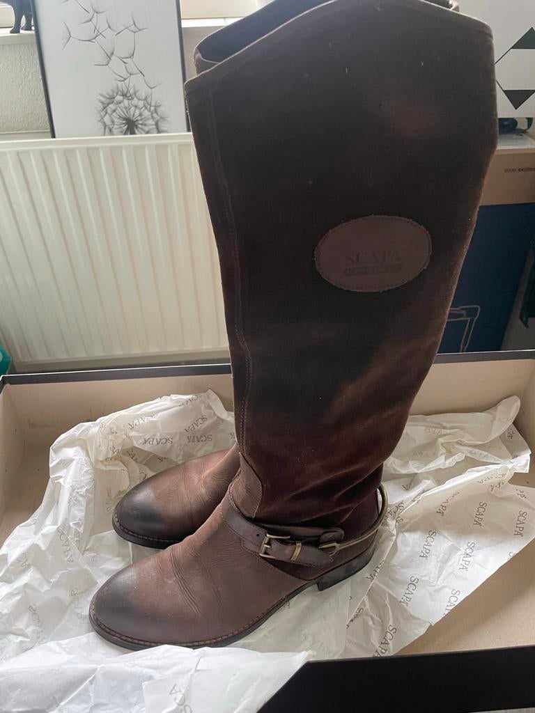 Bruine Suède Laarzen maat 39, Kleding | Dames, Schoenen, Hoge laarzen, Bruin, Ophalen of Verzenden, Zo goed als nieuw