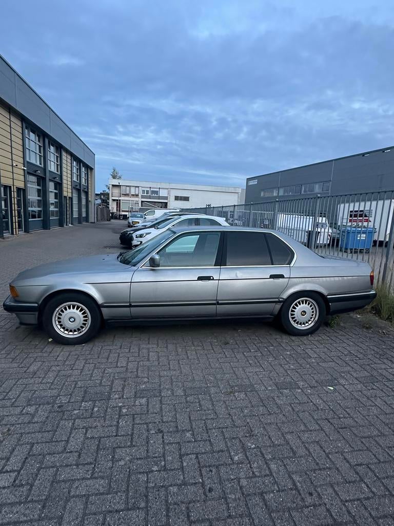 Bmw 730i e32 1987, foto 5