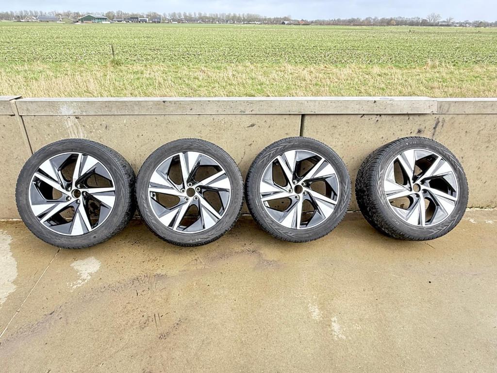 20 inch Velgen Volvo XC90, Auto-onderdelen, Ophalen, Gebruikt, Velg(en), 275 mm