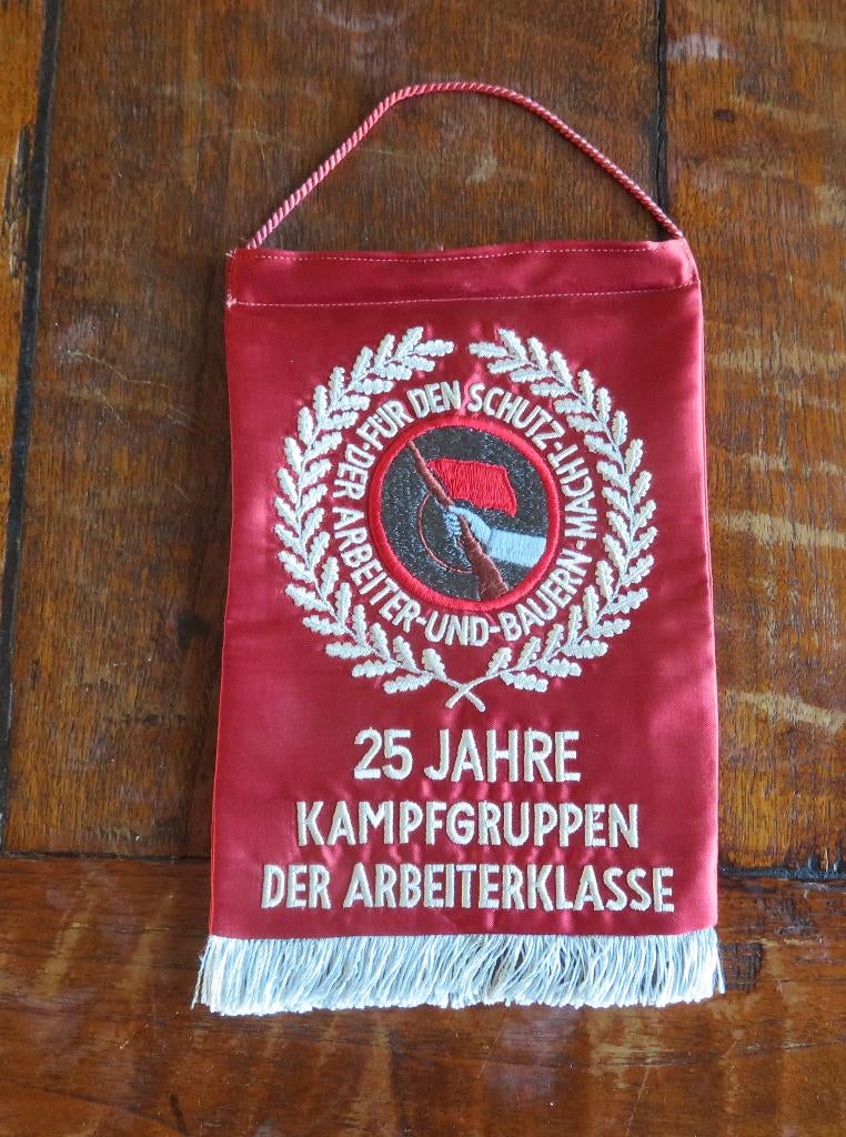 Herdenkingsvlaggetje 25 jaar DDR!, Ophalen of Verzenden, Overige materialen, Buitenland