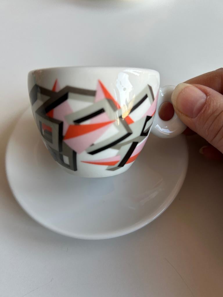 illy art collection - 1992 en 1994 - espresso kop en schotel, Verzamelen, Ophalen, Zo goed als nieuw, Porselein, Kop en/of schotel