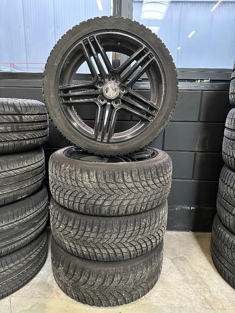 Mercedes-Benz A-klasse velgen + winterbanden 225/45R17, Auto-onderdelen, Banden en Velgen, Ophalen, Gebruikt, Velg(en), 17 inch