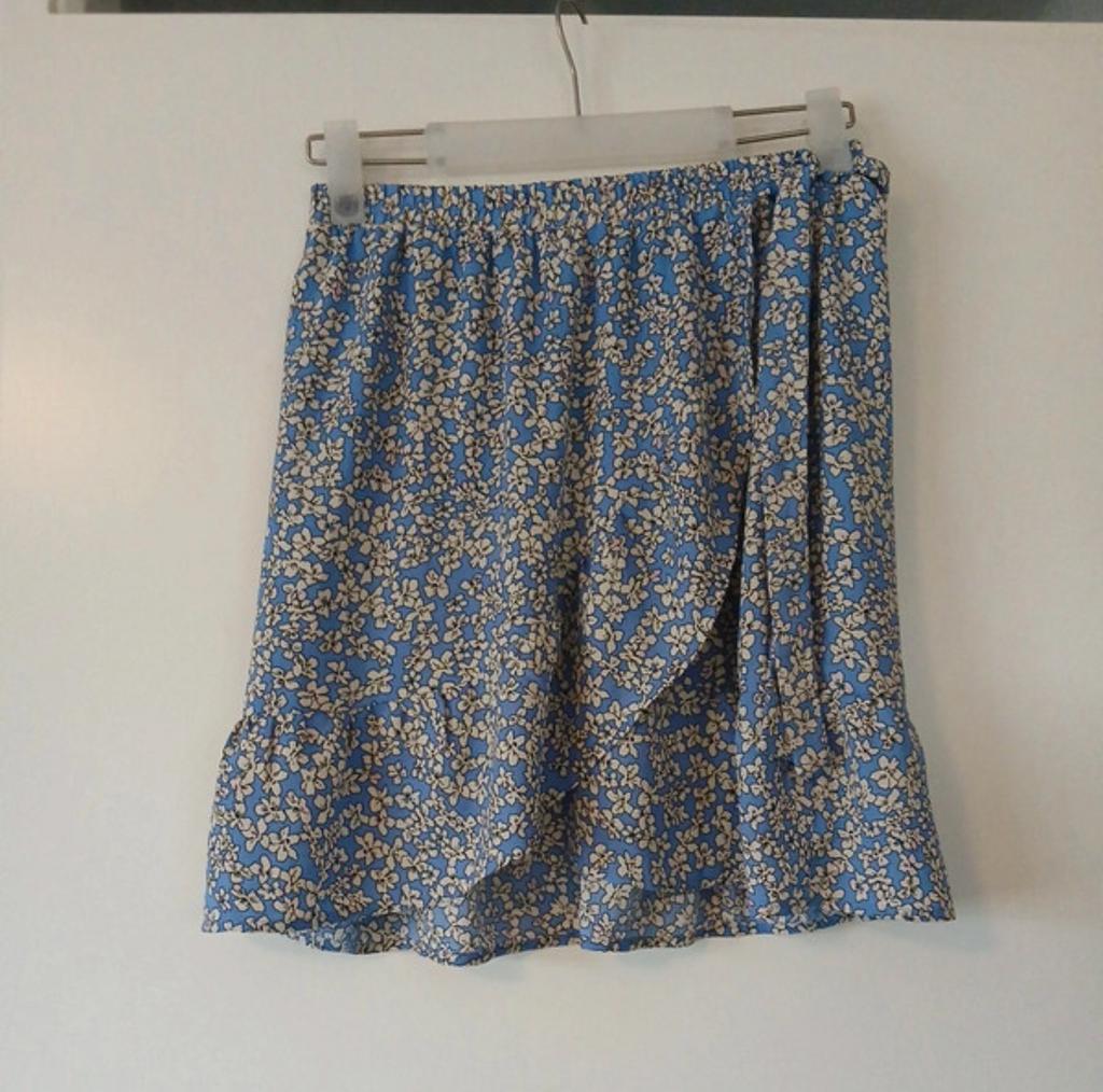 Rokje, Ophalen of Verzenden, Zo goed als nieuw, Maat 38/40 (M), Boven de knie