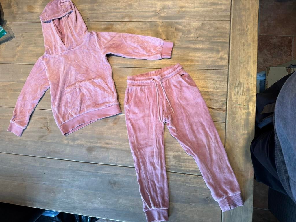 25. Roze joggingpak maat 98/104 Hema., Kleding | Dames, Huispakken, Ophalen of Verzenden, Zo goed als nieuw, Roze