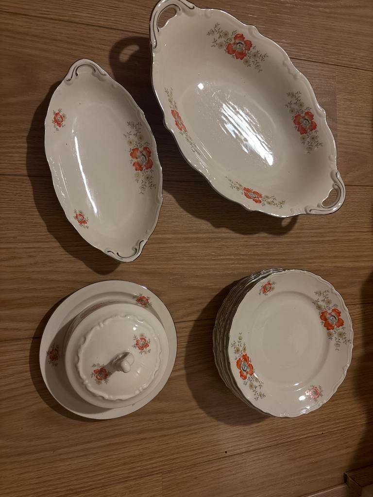 Bavaria Servies - 6 Borden, 2 Schalen, 1 Pot, Antiek en Kunst, Antiek | Servies los, Ophalen of Verzenden