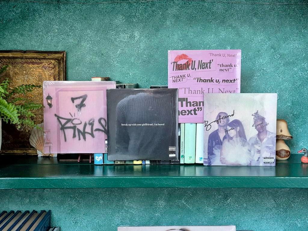 Thank U Next 7 Singles + Boyfriend 7 Vinyl - Ariane Grande, 7 inch, Single, Ophalen of Verzenden, Pop