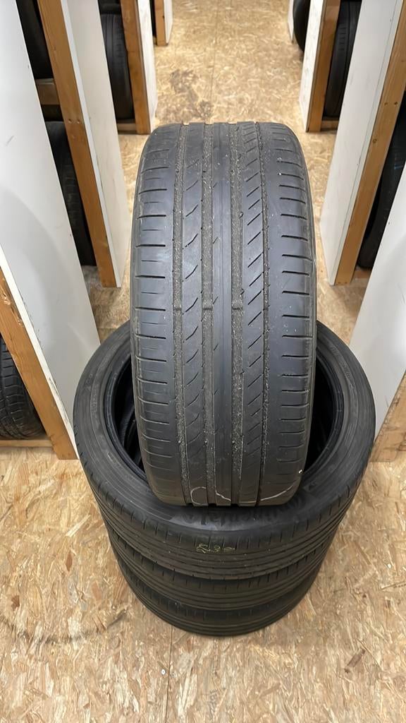 Gebruikte zomer banden 225-40-18 in sets van 2 of 4, Ophalen, Gebruikt, Weidehek 58C, Info@autobedrijfbovak.nl