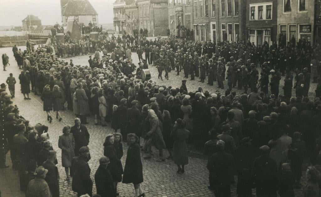 Harlingen, Foto, Ophalen of Verzenden, 1940 tot 1960, Nieuw