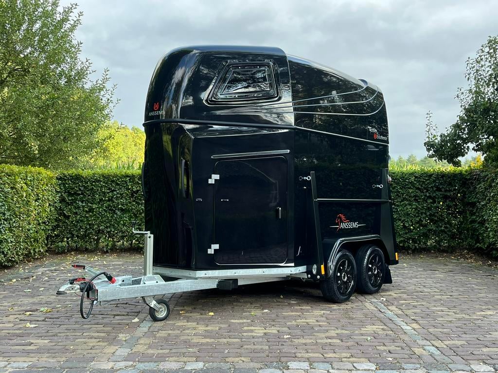 Mooie Anssems excelente met zadelkamer, lichtgewicht trailer, Dieren en Toebehoren, Paarden en Pony's | Trailers en Aanhangwagens