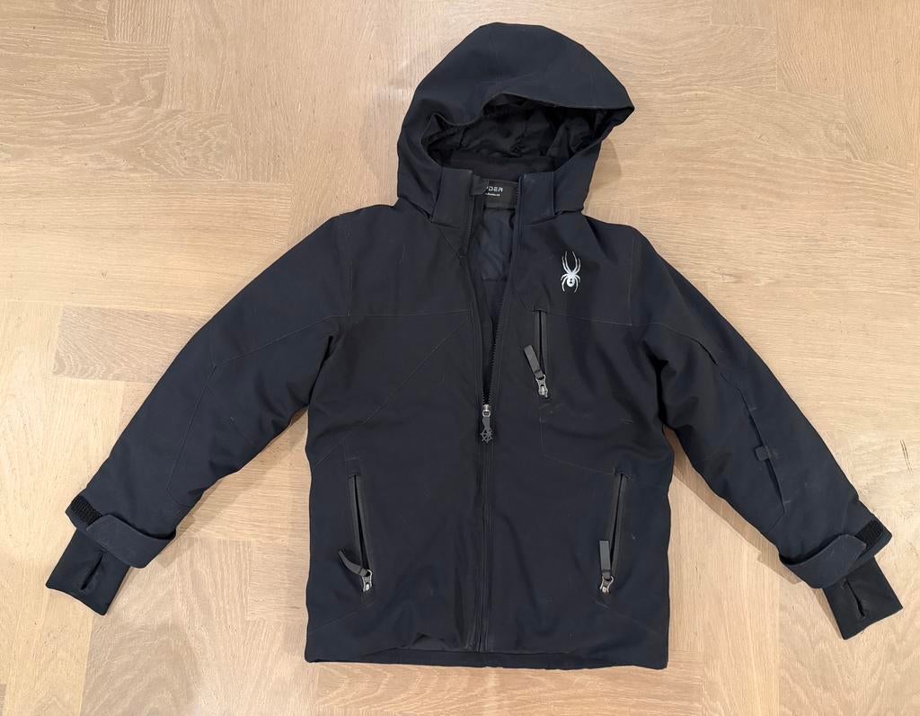 Spyder Ski jas maat 8 jaar zwart, Kinderen en Baby's, Kinderkleding | Maat 128, Ophalen of Verzenden, Zo goed als nieuw, Jongen of Meisje