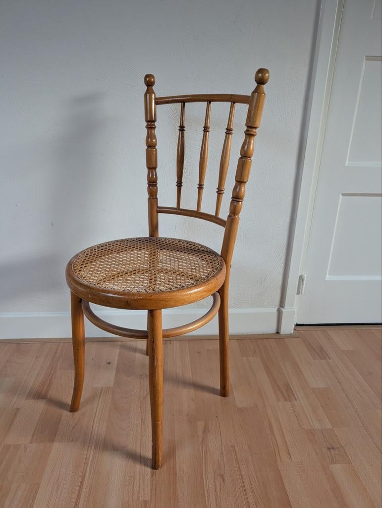 vintage stoel in de stijl van Thonet, Antiek en Kunst, Ophalen