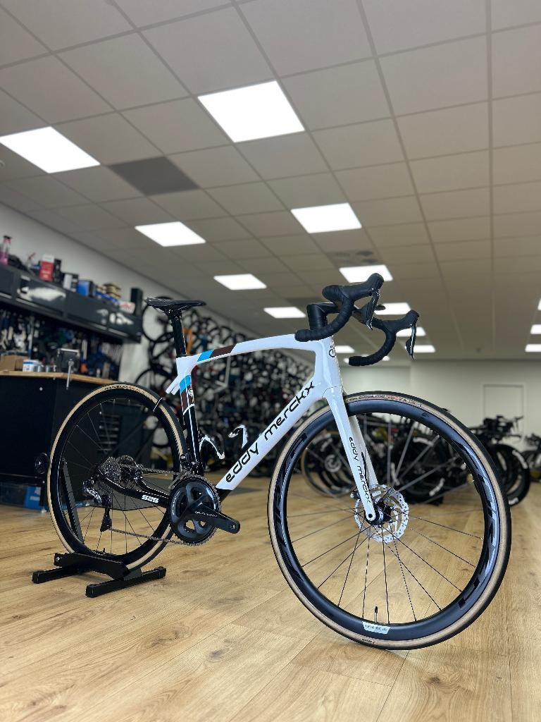 Eddy Merckx 525 Di2 Carbon Racefiets, Ophalen of Verzenden, Zo goed als nieuw, Overige typen