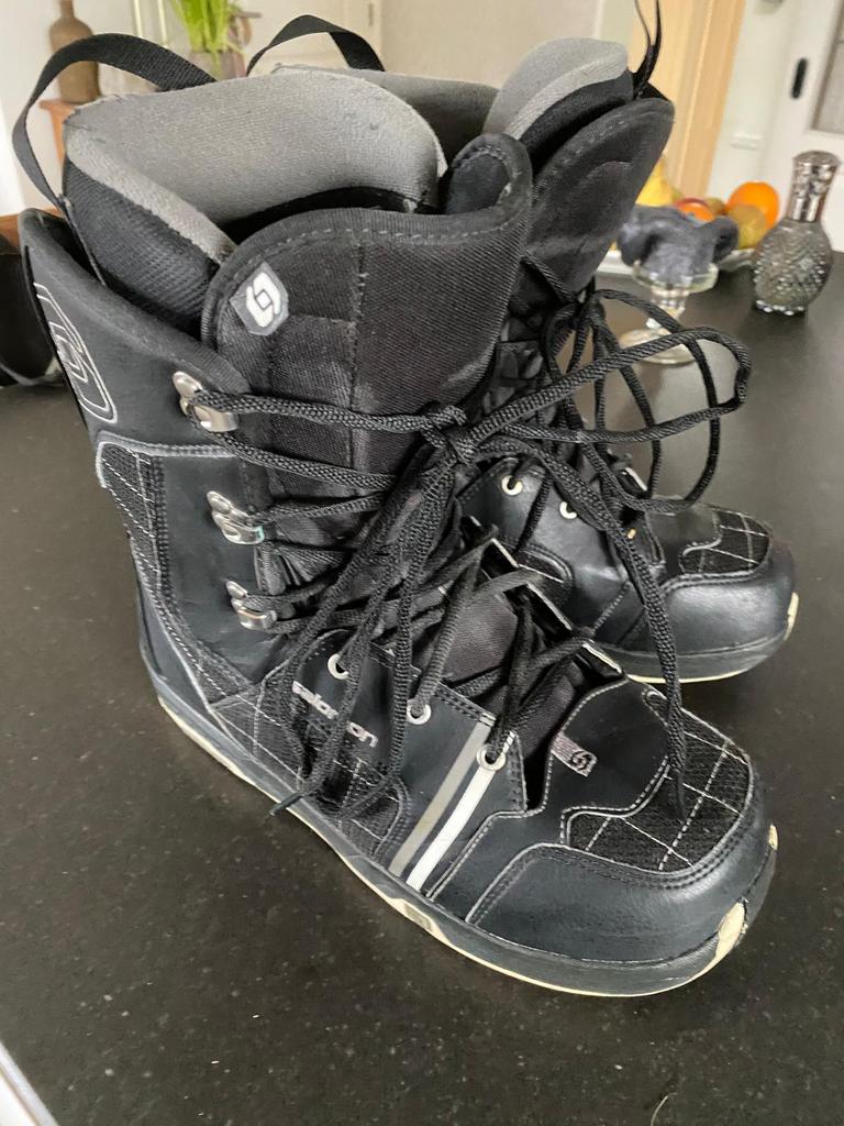 Te Koop Salomon snowbardschoenen maat 44, Ophalen of Verzenden, Gebruikt, Schoenen