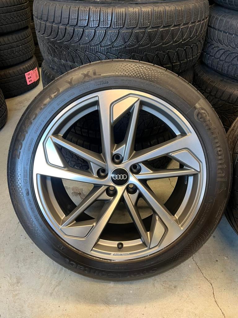 19” Originele Audi Q3 zomerset Continental, Auto-onderdelen, Banden en Velgen, Audi, Gebruikt, 255 mm, Banden en Velgen