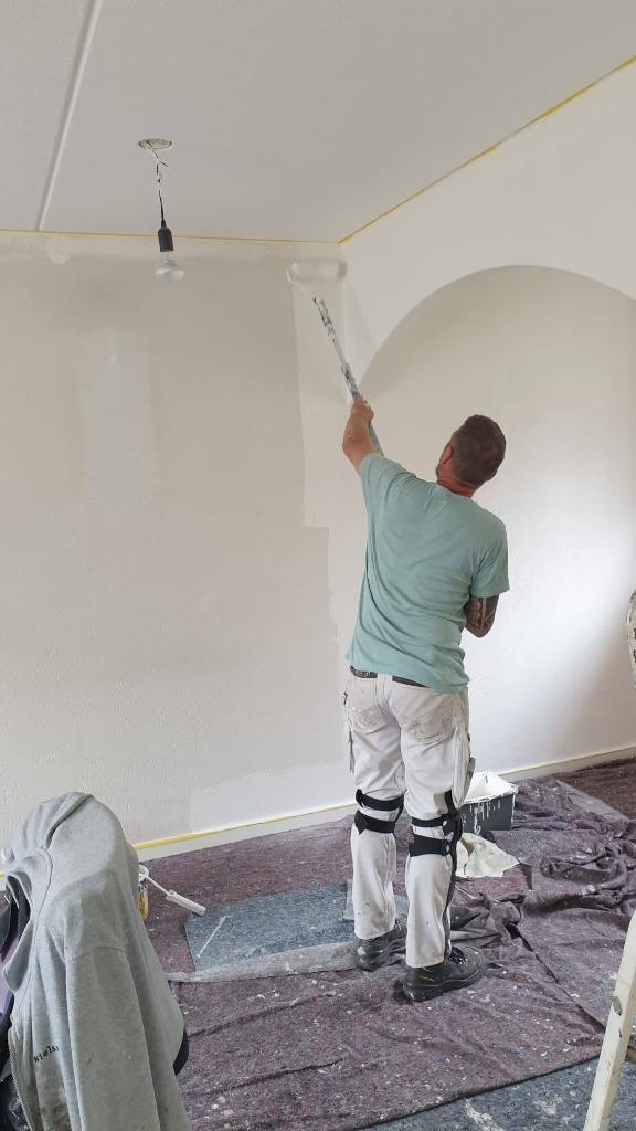 Schilder per direct beschikbaar!, Diensten en Vakmensen, Schilders en Behangers, Behangen