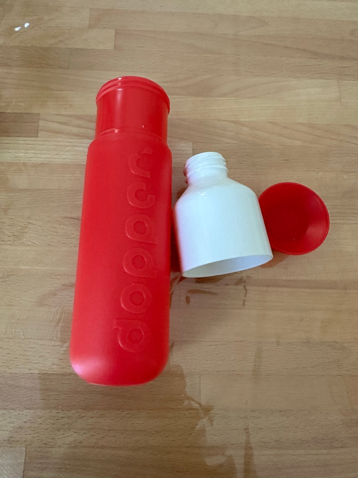 Dopper waterfles rood - Zo goed als nieuw, Sport en Fitness, Bidons, Ophalen of Verzenden, Zo goed als nieuw