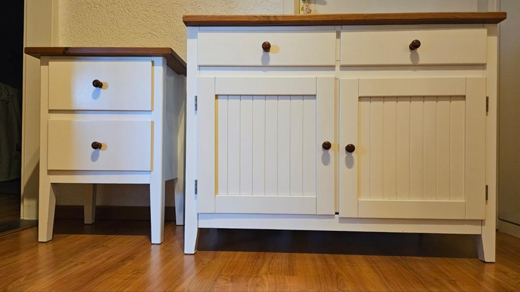 Complete slaapkamerkastenset: 2 hoge kasten, dressoir, nacht, Gebruikt, 100 tot 150 cm, 150 tot 200 cm, 25 tot 50 cm