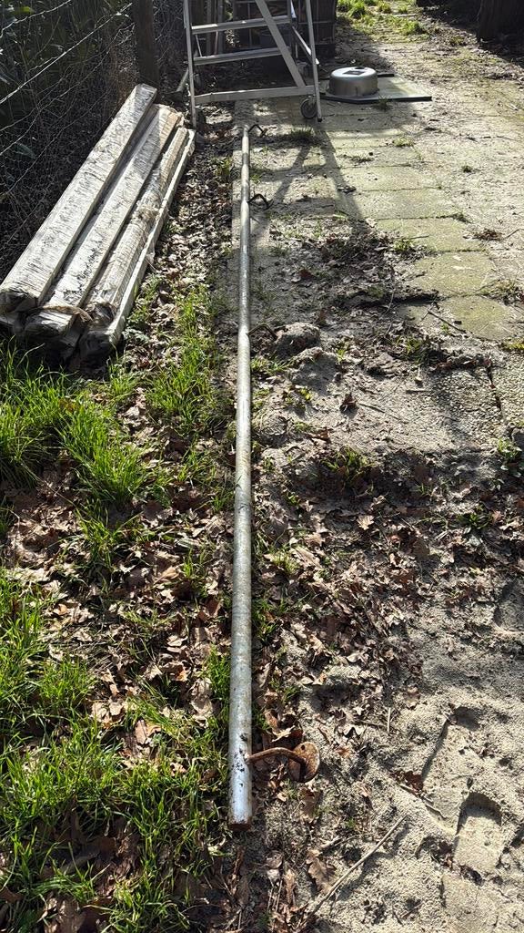 Ijzeren trapleuning, Ophalen, Zo goed als nieuw, 2 tot 4 meter